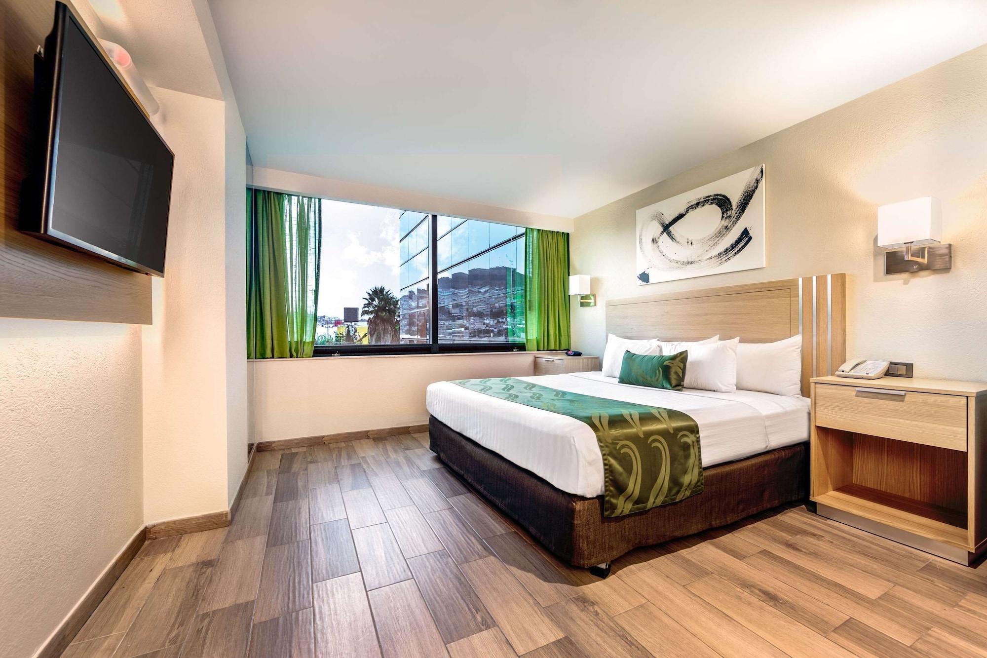 퀄리티 인 파추카 호텔 Pachuca 외부 사진 A room at the hotel