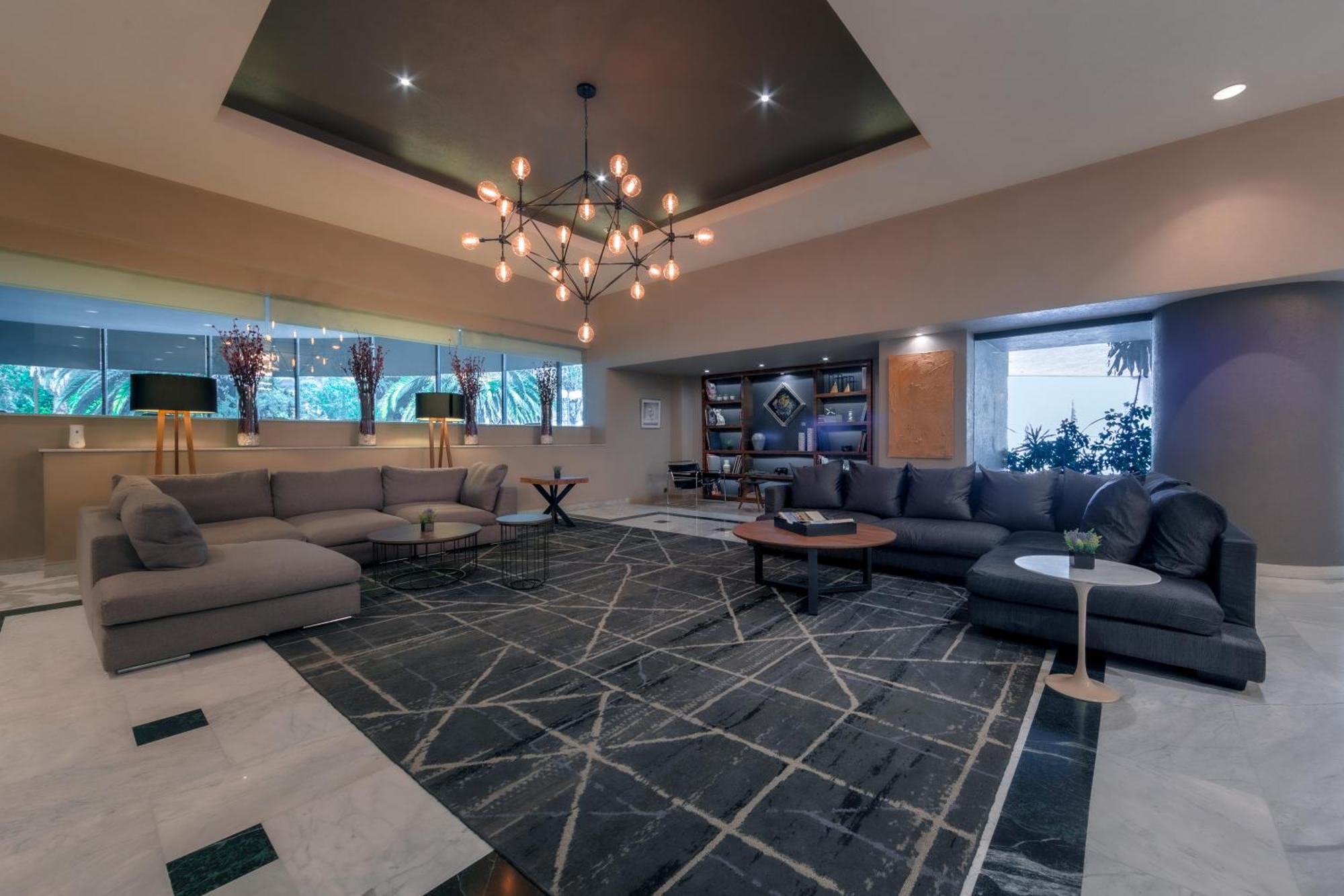 퀄리티 인 파추카 호텔 Pachuca 외부 사진 The interior of the hotel