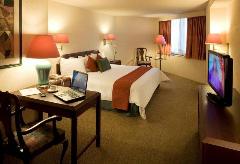 퀄리티 인 파추카 호텔 Pachuca 외부 사진 A typical room at the hotel